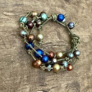 Multi-color, Multi-strand Pearl Necklace on Knotted Bracelet